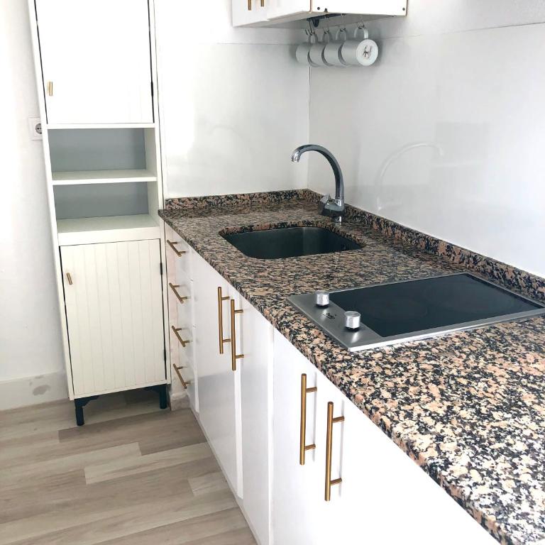 Valdelagrana vistas al mar, piscinas primera linea cadiz - Apartamento de 1 dormitorio - 27