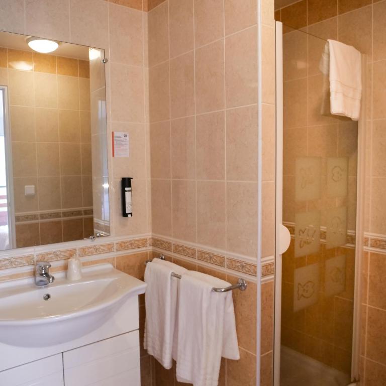 Motel 991 - Chambre Double - Vue sur Montagne - 3