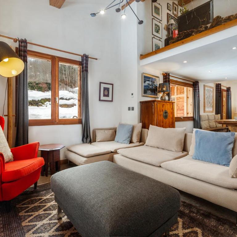 Chalet Fleur de Lys - Chalet 4BR Wood Stove , Home Cinema , Parental Suite - By Cozee Rentals - Chalet - 56