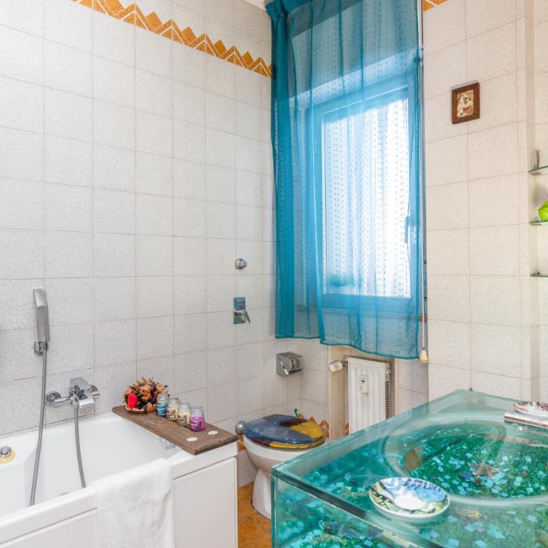Cagliari Centro Città Rooms - Double Room with Private Bathroom - 12