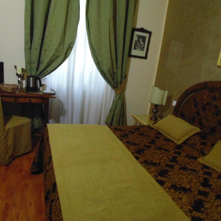 Relais Dante e Beatrice - Double or Twin Room - 1