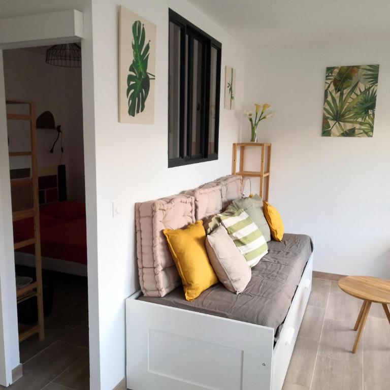 Deux pièces climatisé avec balcon Vieil Antibes - Appartement - 9