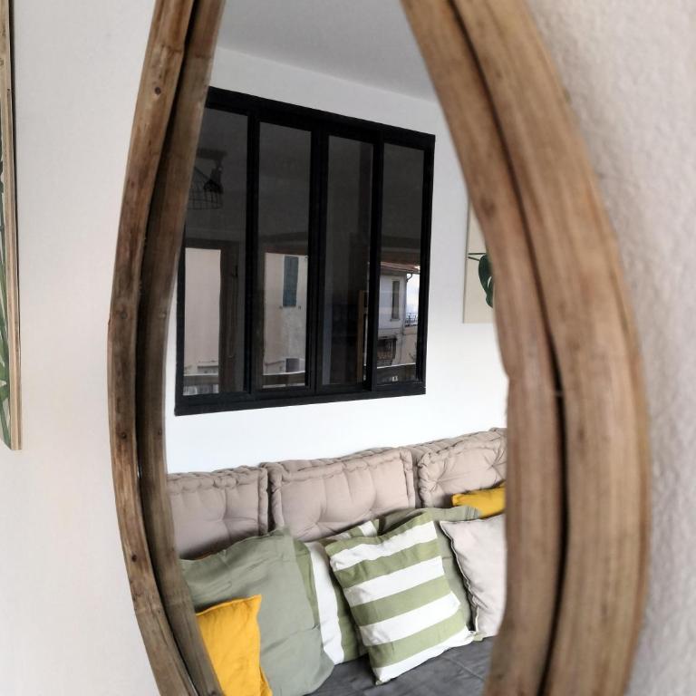 Deux pièces climatisé avec balcon Vieil Antibes - Appartement - 10