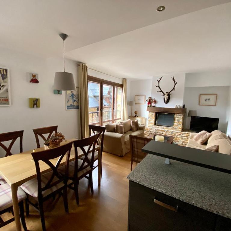 Apartamento Los Altos de Escarrilla dos habitaciones y dos baños, FORMIGAL-PANTICOSA - Apartment mit 2 Schlafzimmern - 7
