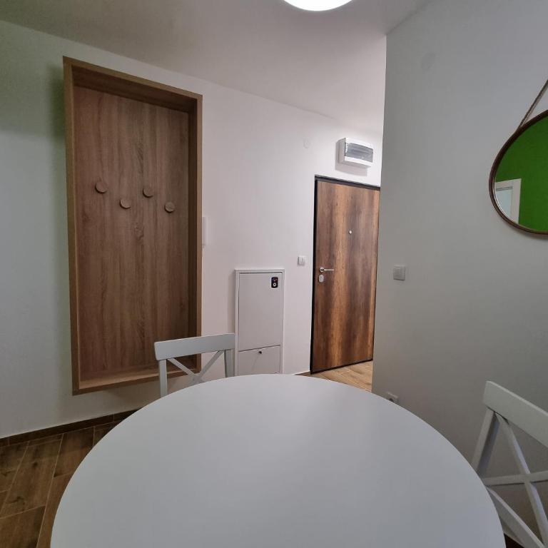 Nivalis Hill N&V - One-Bedroom Suite - 10
