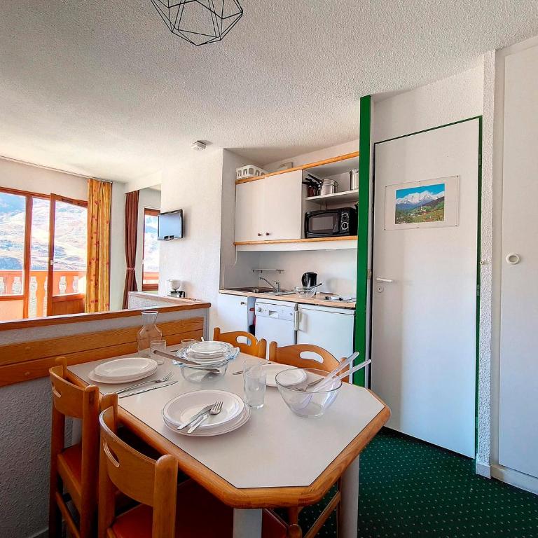 Appartement lumineux proche des pistes avec balcon - FR-1-344-1078 - Apartamento - 8