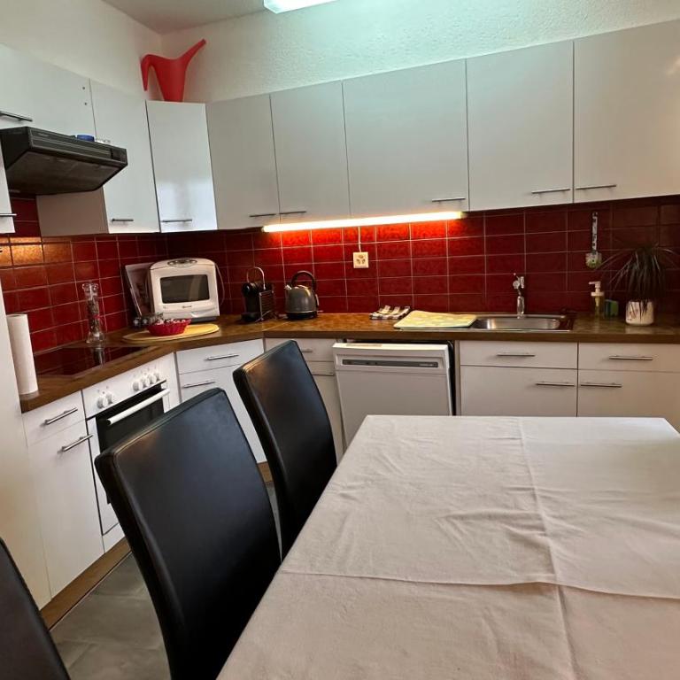 Alberti 5 - Apartment mit 3 Schlafzimmern und Balkon - 15