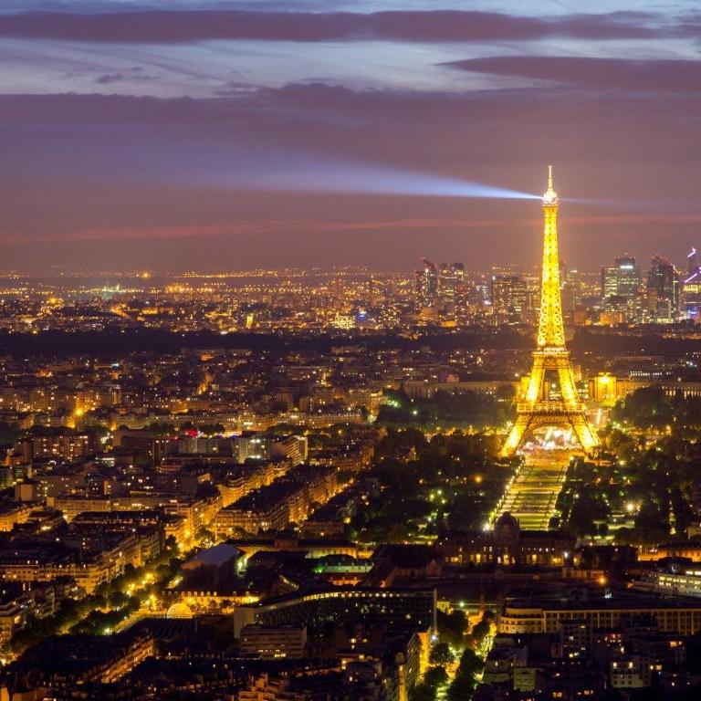 Luxury Flat - Eiffel Tower View & Terrace - Air Conditioning - Appartement 2 Chambres - 13
