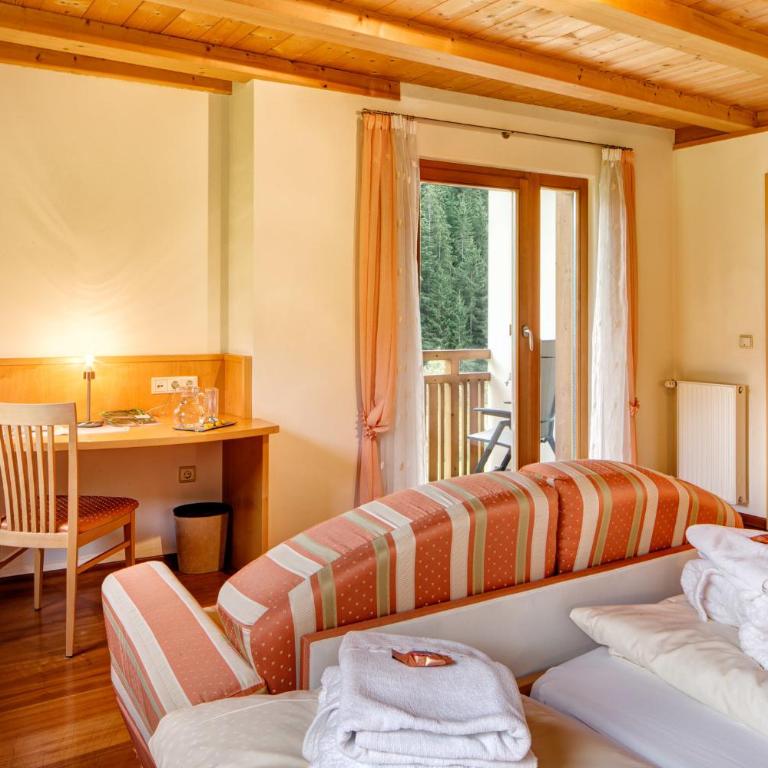 Hotel Ortler - Comfort Doppelzimmer mit Balkon - 3