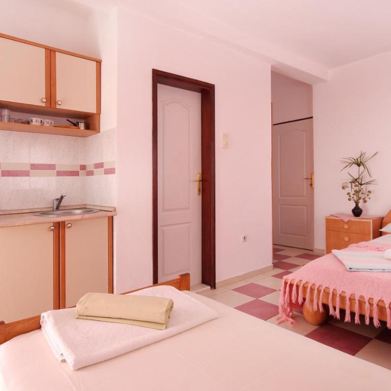 Apartments Villa Slavica - Porodični Studio - 15