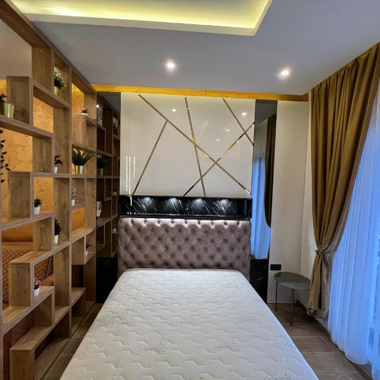 PLEASURE LUX GOLD - One-Bedroom Apartment - 10