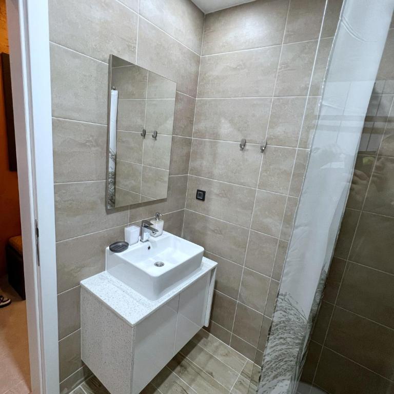 PLEASURE LUX GOLD - One-Bedroom Apartment - 21