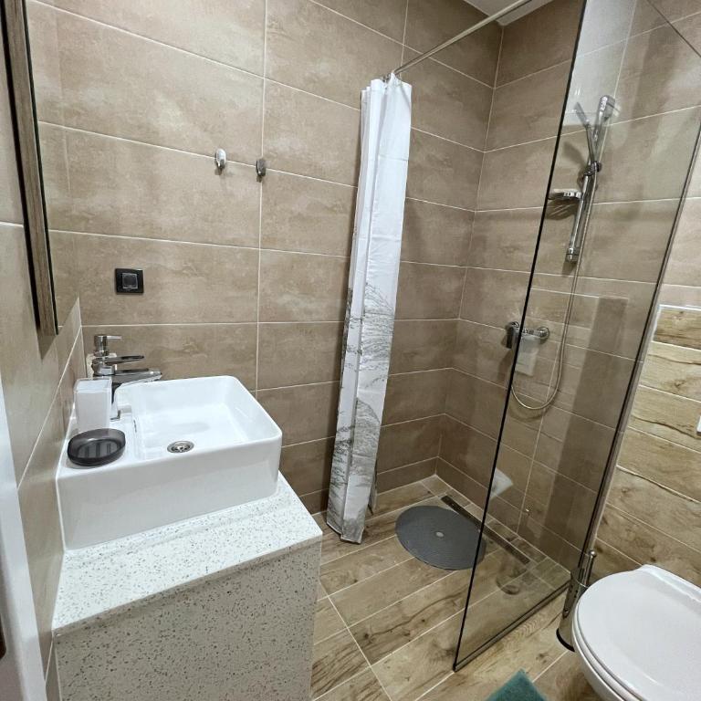PLEASURE LUX GOLD - One-Bedroom Apartment - 22