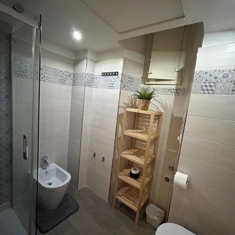 Alex Rhome Apartment - One-Bedroom House - 21