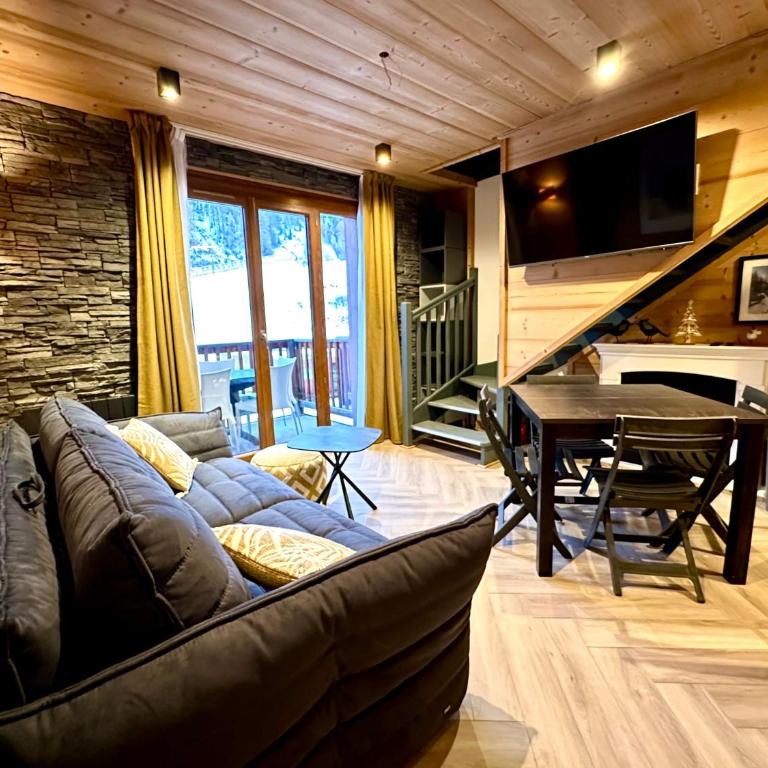 Duplex rénové - 2 chambres 6 personnes vue pistes - Appartamento con 2 Camere da Letto - 1