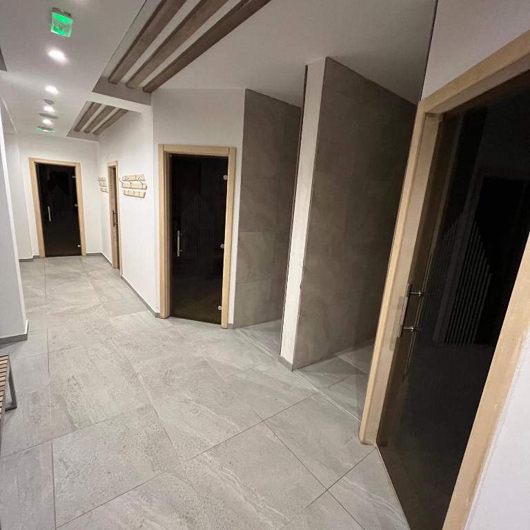 President Kop - Silver Ice Apartment - One-Bedroom Apartment - 32