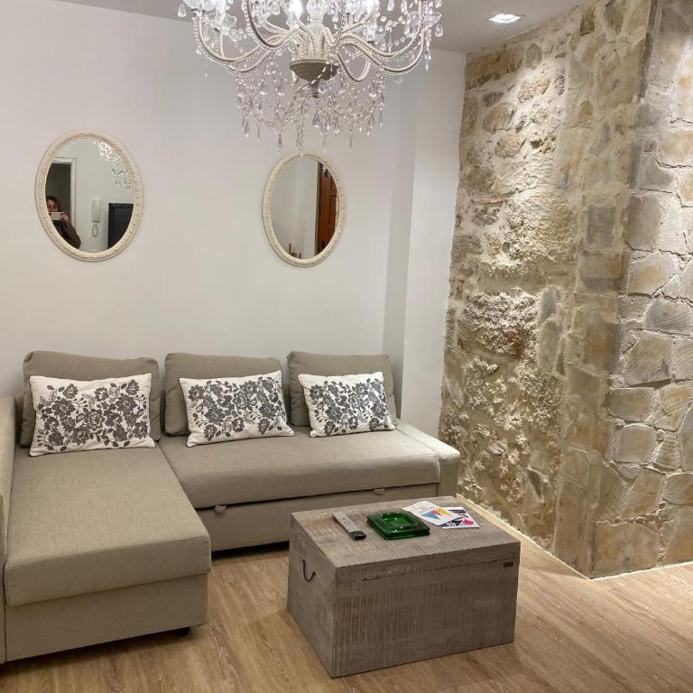 El Patio de San Pablo - Apartamento de lujo en el centro con PARKING GRATIS - Apartamento Estándar - 4