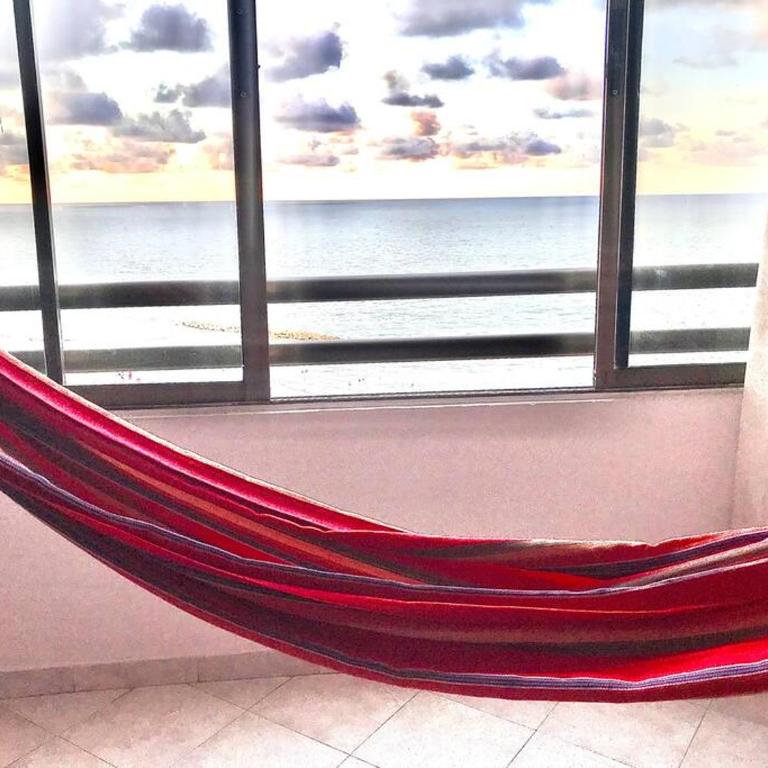 Cartagena oceanfront in the old city! - One-Bedroom Apartment - Oceanfront - 5