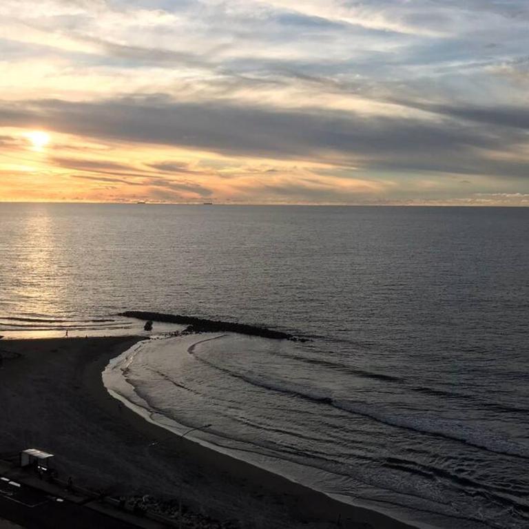 Cartagena oceanfront in the old city! - One-Bedroom Apartment - Oceanfront - 8