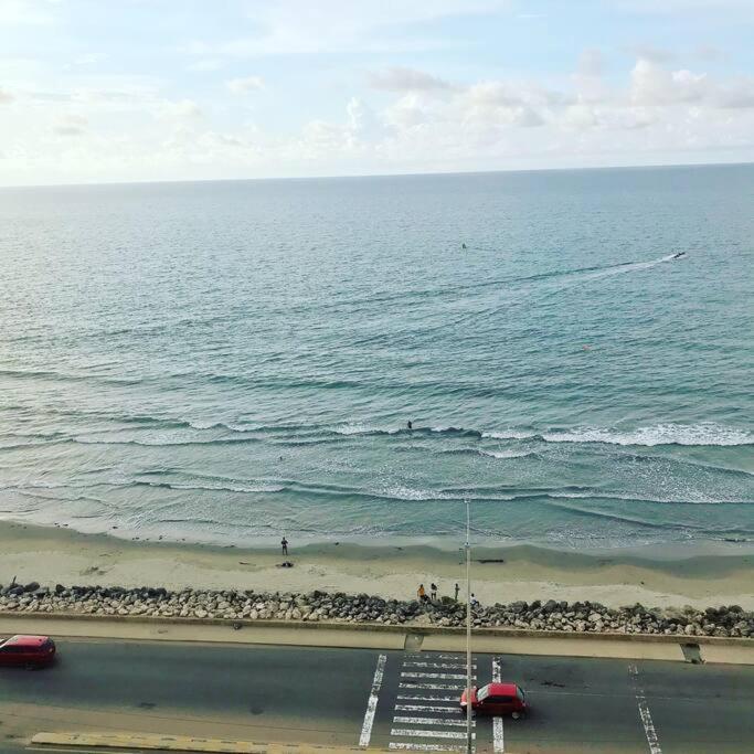 Cartagena oceanfront in the old city! - One-Bedroom Apartment - Oceanfront - 14