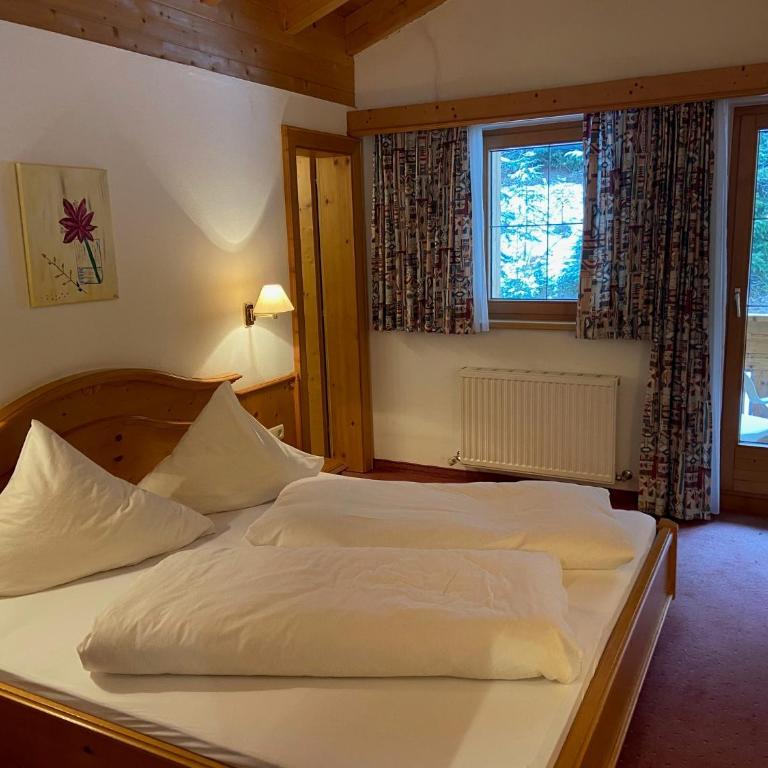 Landhaus Paradies Samnaun Spiss - Standard Doppelzimmer - 1