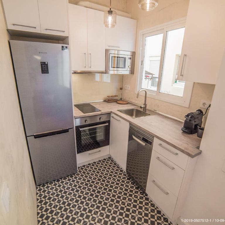 Welcomy Poblenou - Three-Bedroom Apartment - 8