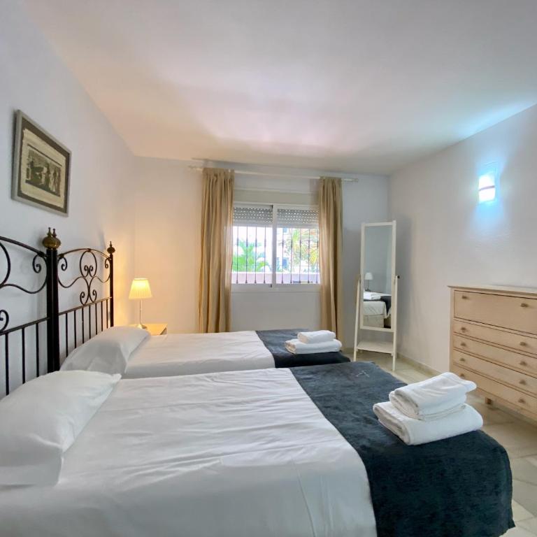 SERINAMAR- Los Naranjos de Marbella - Two-Bedroom Apartment - 3