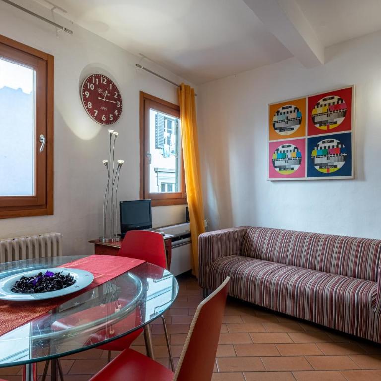 GuestHost - SantAmbrogio Colorful Apartment - Appartamento con 1 Camera da Letto - 3