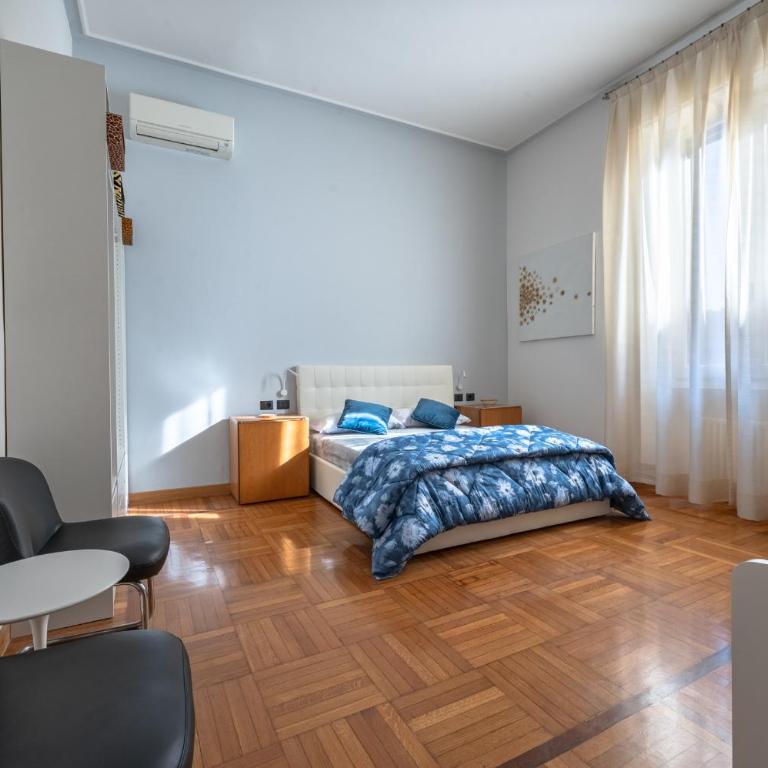The Art Gallery - Apartment - 24
