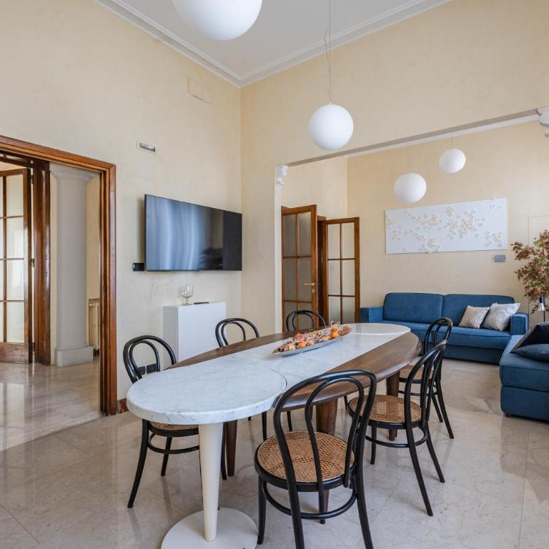 The Art Gallery - Apartment - 2