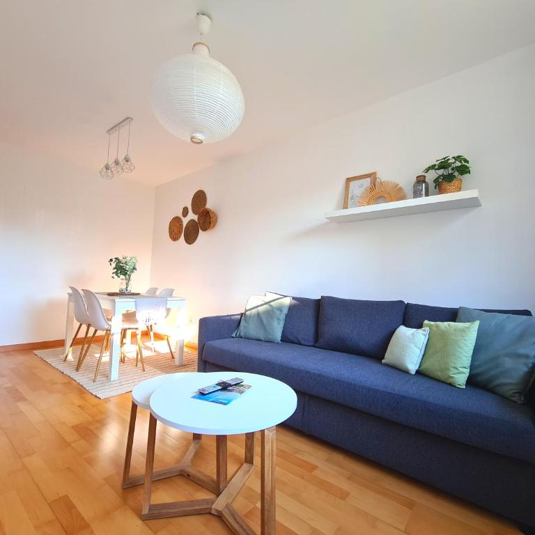 Dos Torres Las Comarcas - Amplia Terraza y Estacionamiento Gratuito - Two-Bedroom Apartment with Terrace - 2