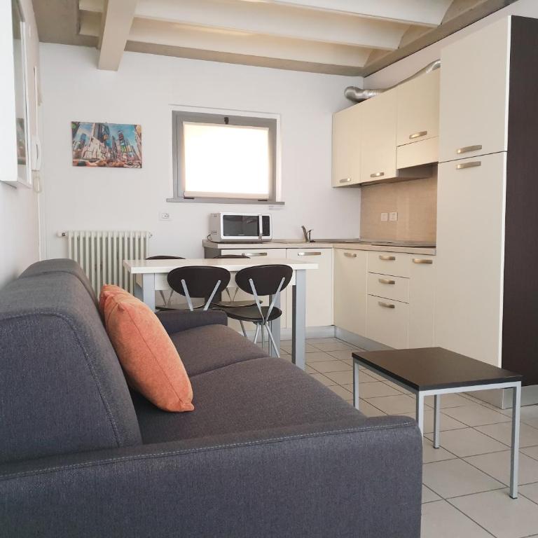 Appartamenti tra Lago e Montagna CASA IDEALE LECCO - Apartment mit 1 Schlafzimmer - 3