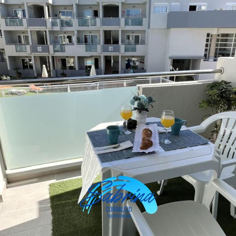 Corralejo Sun Avenida Juan Carlos I - Apartment with Pool View - 9