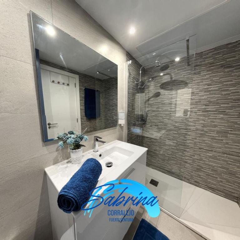 Corralejo Sun Avenida Juan Carlos I - Apartment with Pool View - 20