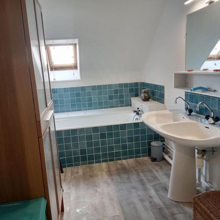 Maison en pierre accès 5 mn à pied plage - Maison 3 Chambres - 13
