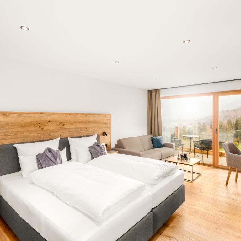 Hotel Bergflair - Doppelzimmer mit Bergblick - 2