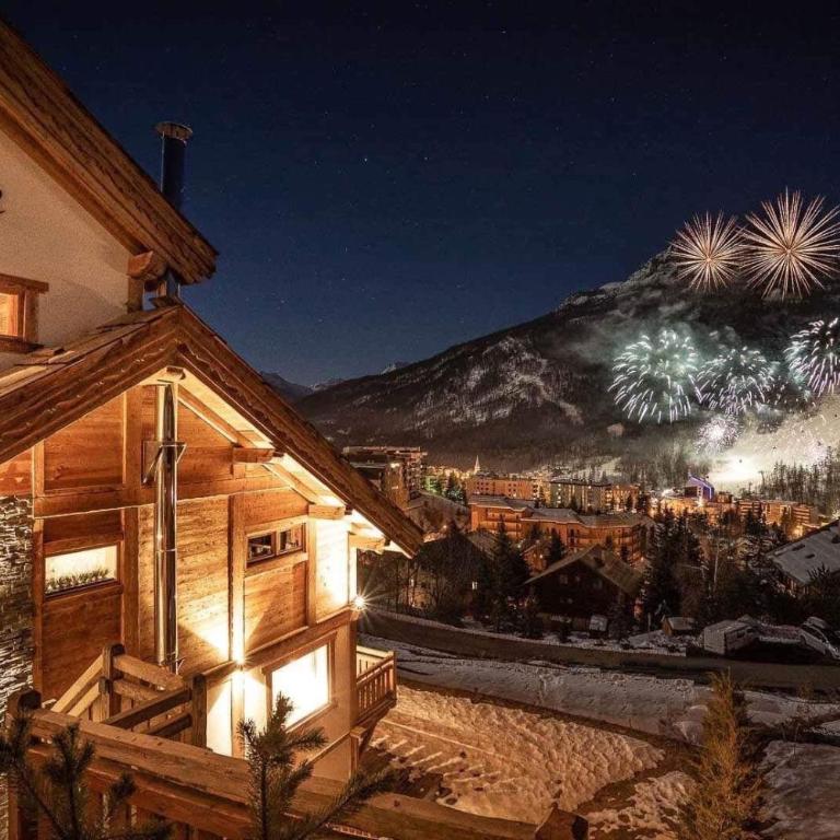 Luxury chalet Léli - Maison 3 Chambres - 1
