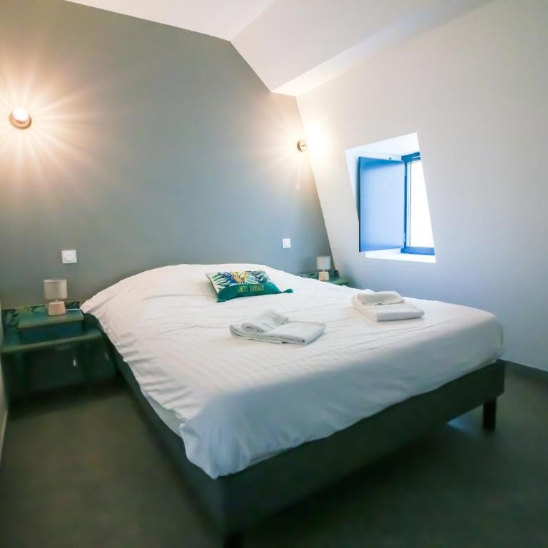Le Remarquable , appartement avec climatisation - Two-Bedroom Apartment - 9