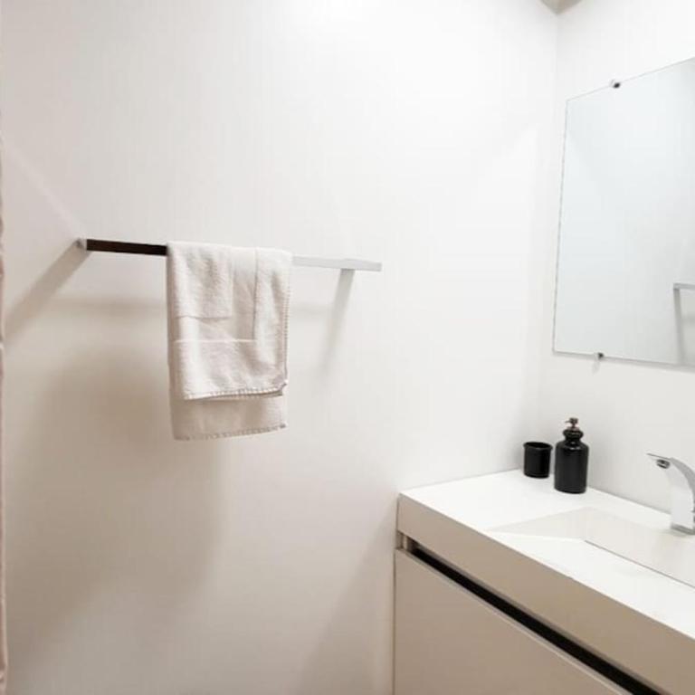 Appartement T2 Comfy - Rdc - Plage 50m - Rue gratuite - Appartement 1 Chambre - 7