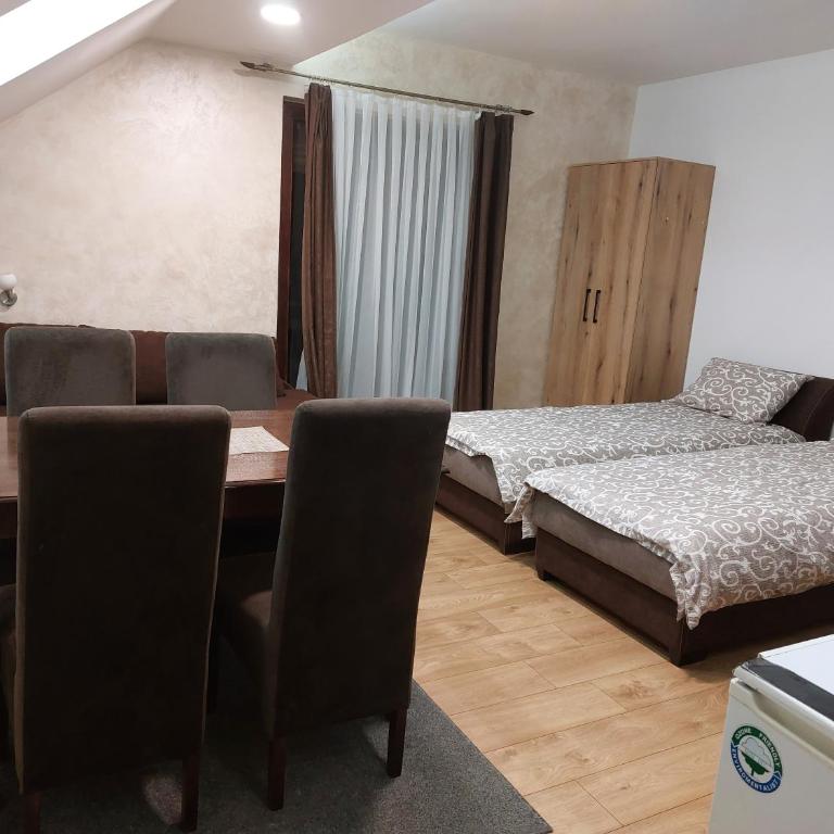 Apartments Vila Djurdja - Apartment with Terrace - 3