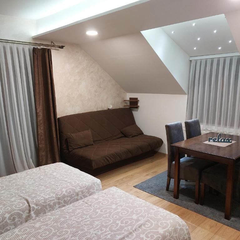 Apartments Vila Djurdja - Apartment with Terrace - 3