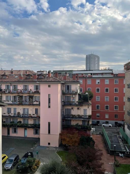 [Duomo walking distance]modern flat with free wifi - Appartamento con 2 Camere da Letto - 20