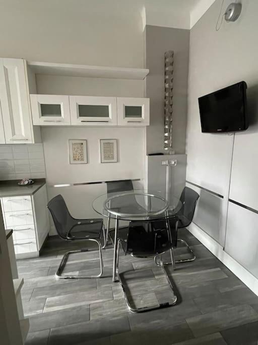 [Duomo walking distance]modern flat with free wifi - Appartamento con 2 Camere da Letto - 12