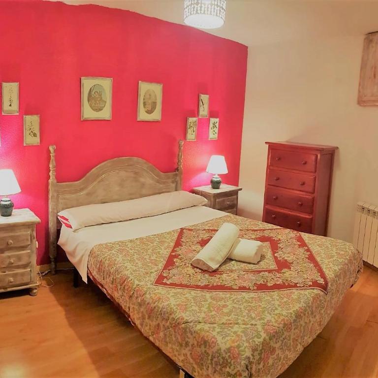 TODOSIERRANEVADA ZONA BAJA - MONTBLANC VISTAS A LA MONTANA - Junto a los Telecabinas - Apartamento de 2 dormitorios - 4