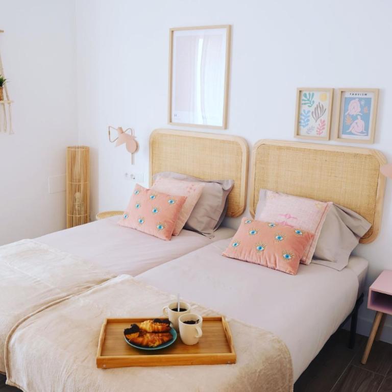 Bright and modern apartment in Bilbao city center - Two-Bedroom Apartment - 4