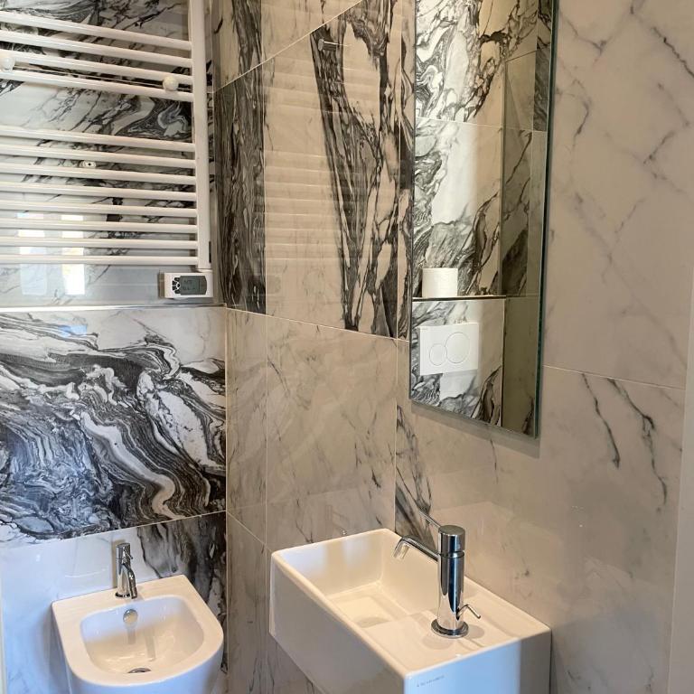 MANSARDA GALLIARI (V50) - One-Bedroom Apartment - 21