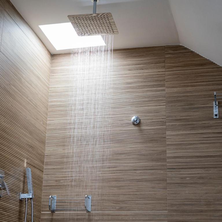 Laguna Home & Suites - Suite Deluxe con bañera de hidromasaje - 7