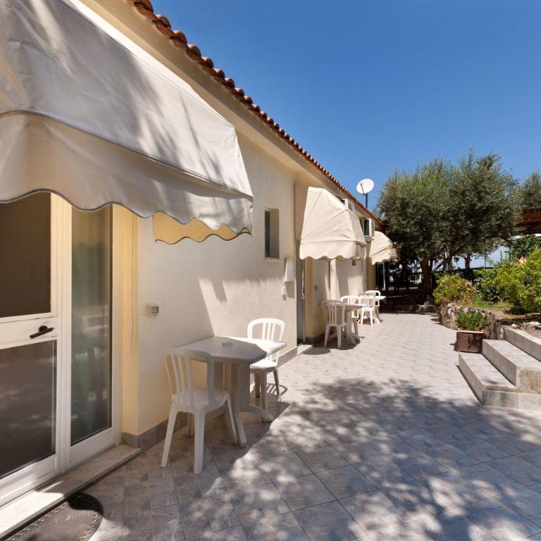Villaggio Villa Lubrense - Camera Matrimoniale Economy - 2