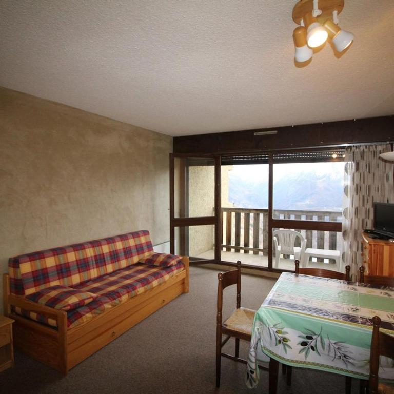 Studio cabine spacieux à 250m des pistes, 4 couchages, parking gratuit - Auris en Oisans - FR-1-297-248 - Appartamento - 6