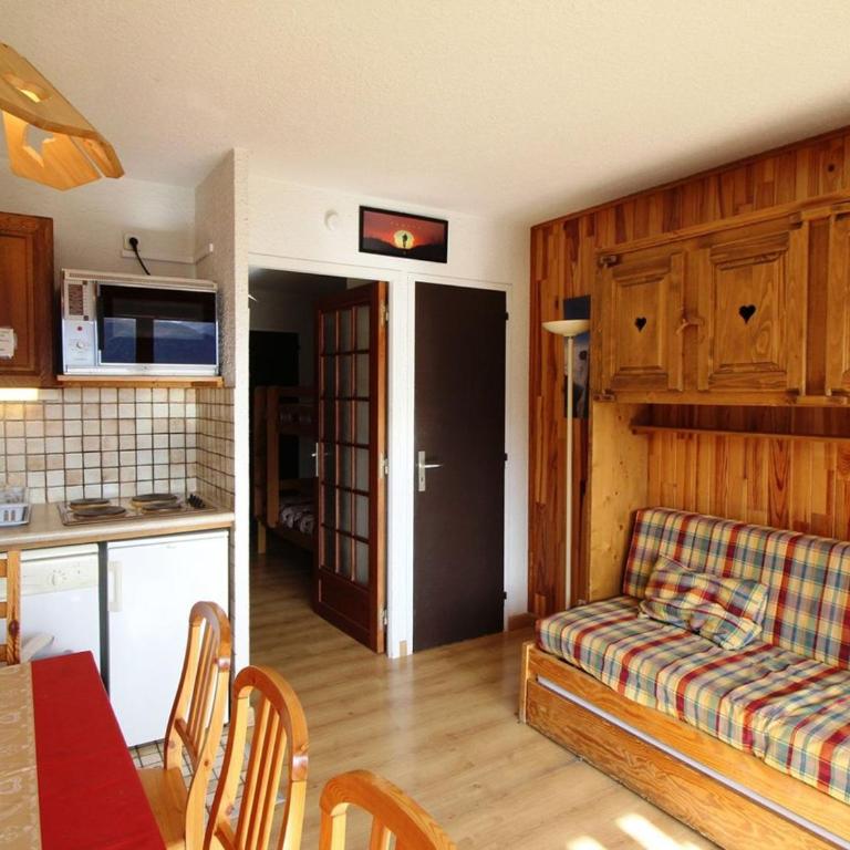 Spacieux studio cabine 6 pers, skis aux pieds à Auris - FR-1-297-274 - Apartment - 4